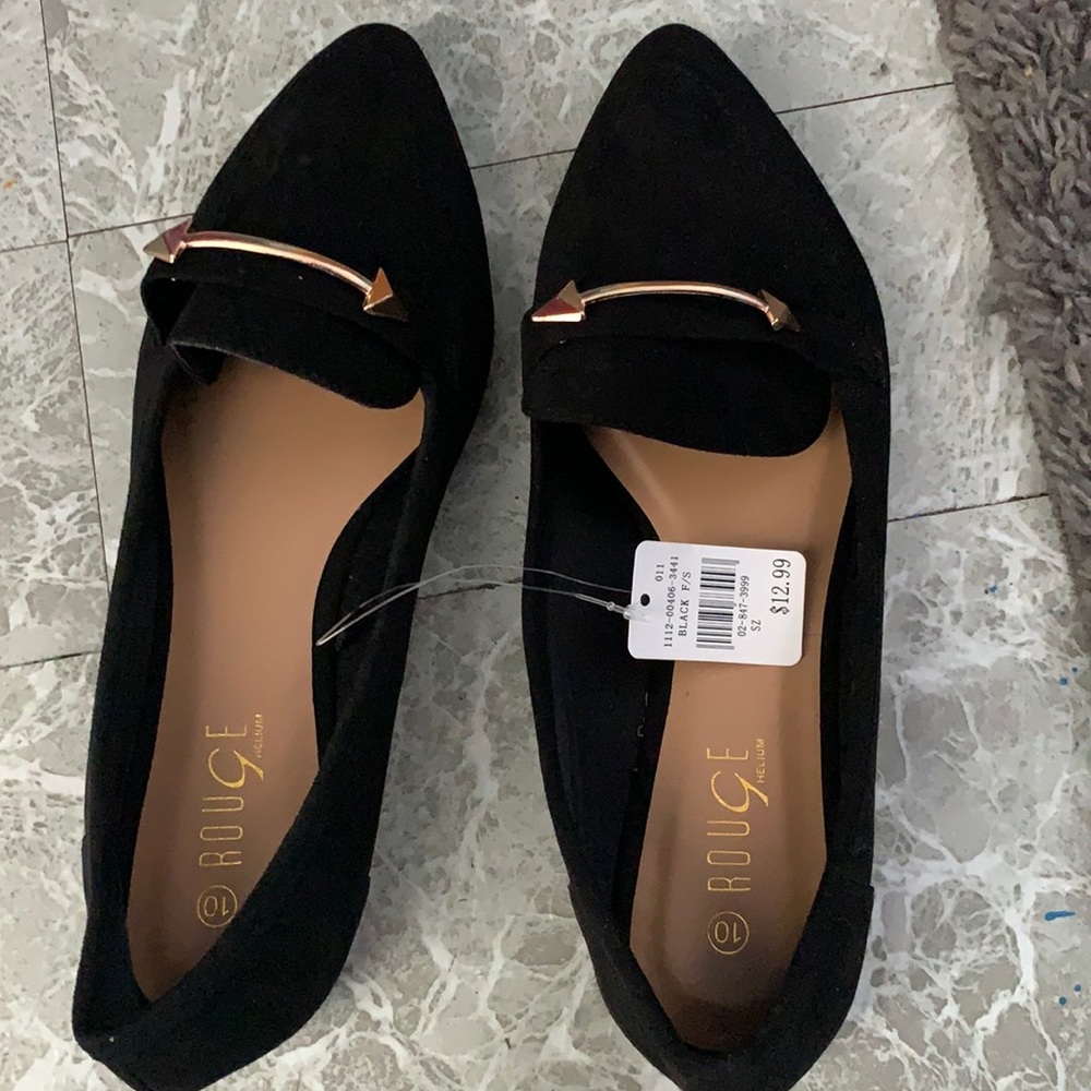 Dressy flats black and gold buckle on top